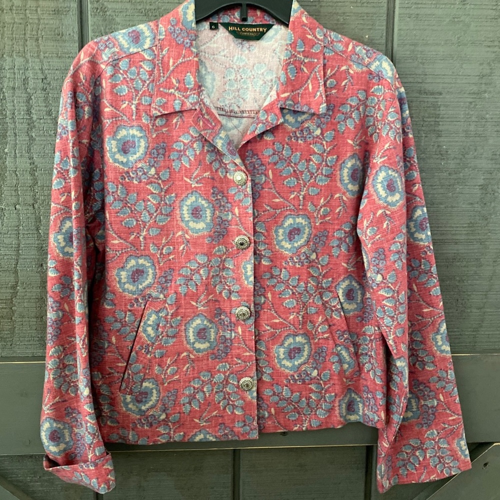 Womans size 6 hill country clothiers jacket/top
